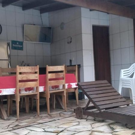 Vila Casa Temporada Da Dani Araquari Exteriér fotografie